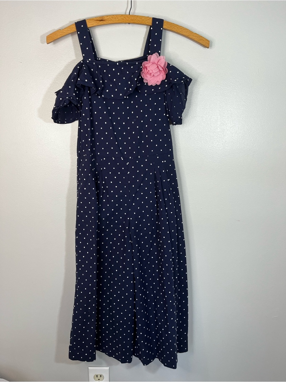 Janie and Jack Navy Polka Dot Cold-Shoulder Jumpsuit with Pink Flower Girls 7